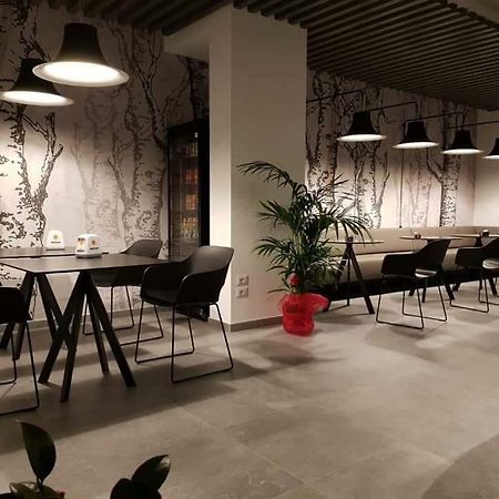 Area 19 Aparthotel Catanzaro Kültér fotó